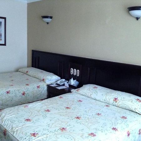 Hotel Real De Uruapan Uruapan  外观 照片