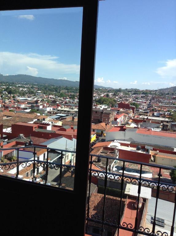 Hotel Real De Uruapan Uruapan  外观 照片