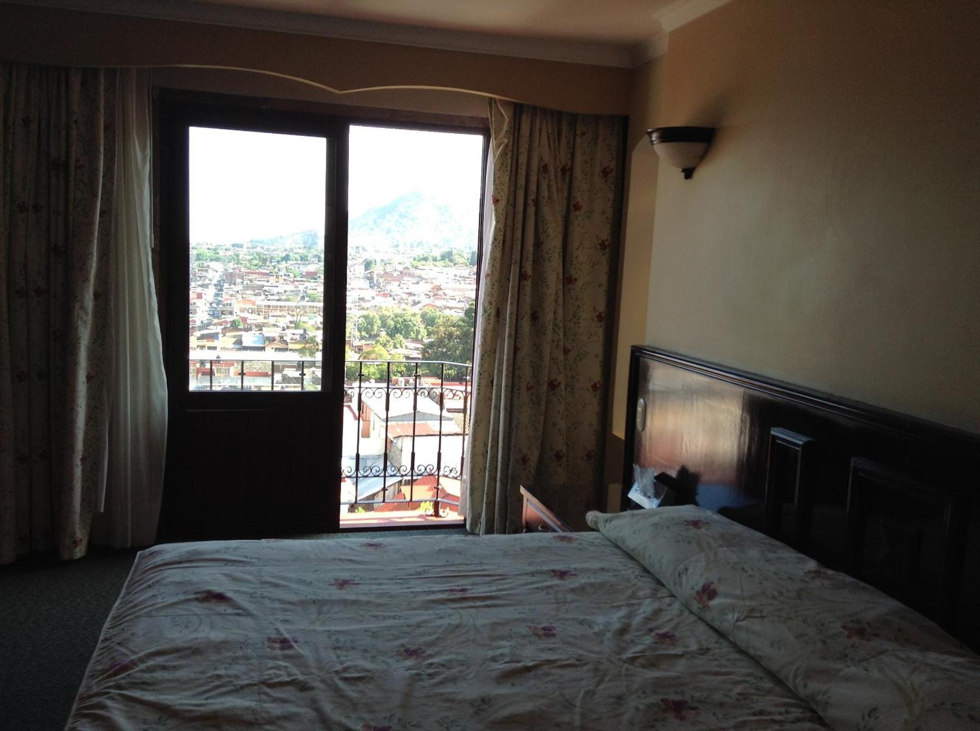 Hotel Real De Uruapan Uruapan  外观 照片