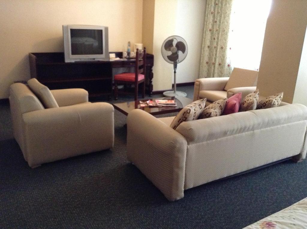 Hotel Real De Uruapan Uruapan  客房 照片
