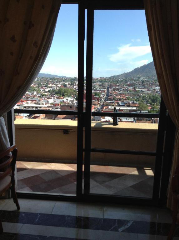 Hotel Real De Uruapan Uruapan  外观 照片